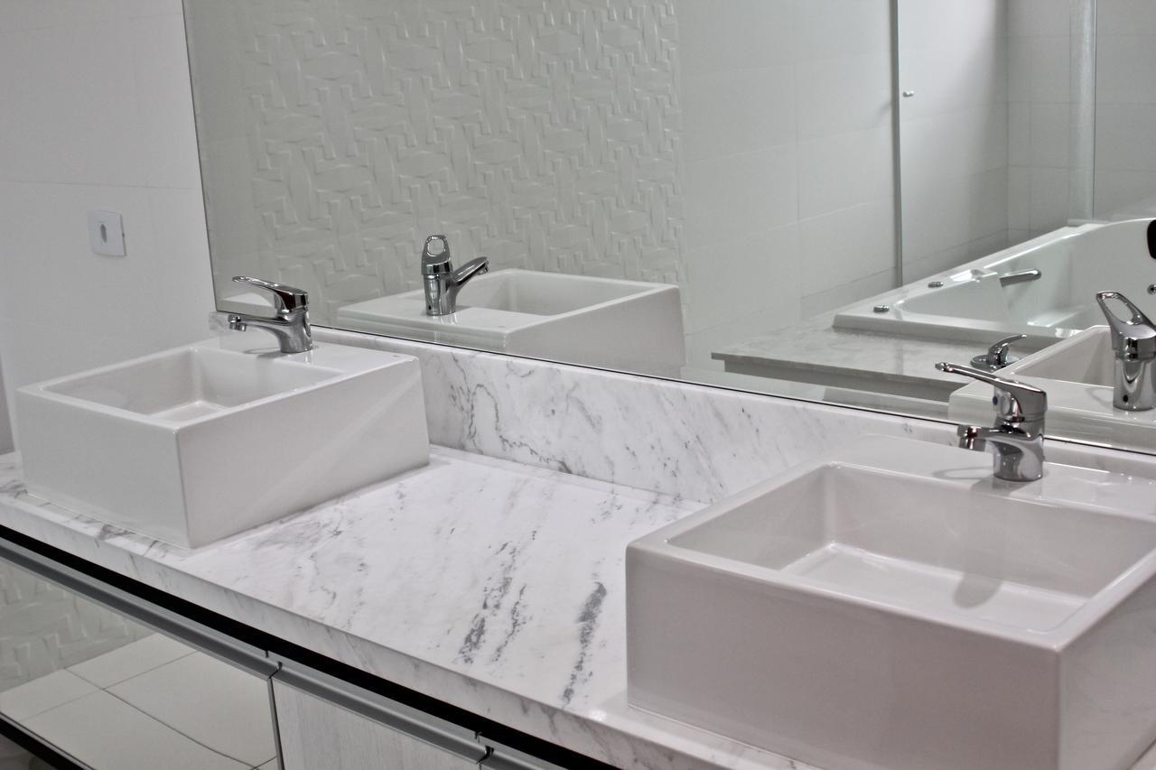 Hotel Bolsi Коломбу Екстер'єр фото