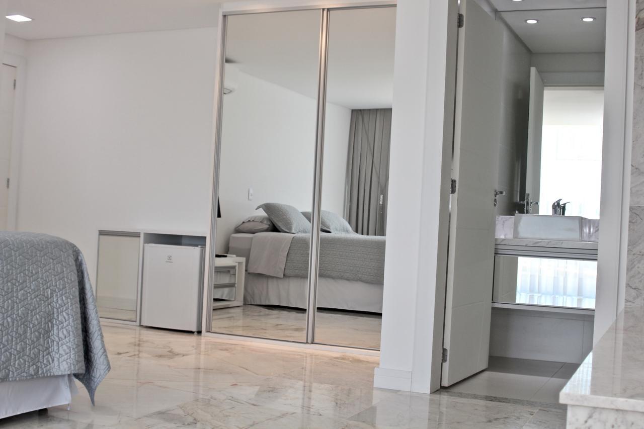 Hotel Bolsi Коломбу Екстер'єр фото